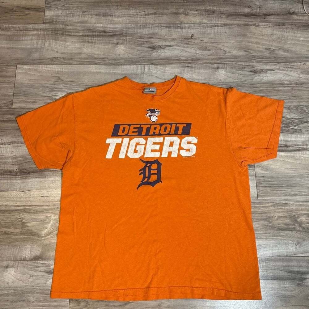 Vintage Detroit Tigers MLB Genuine Merchandise Orange Graphic T-Shirt